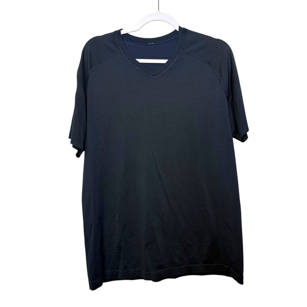 Lululemon Mens L Navy Swiftly T-Shirt Training Workout Activewear Top